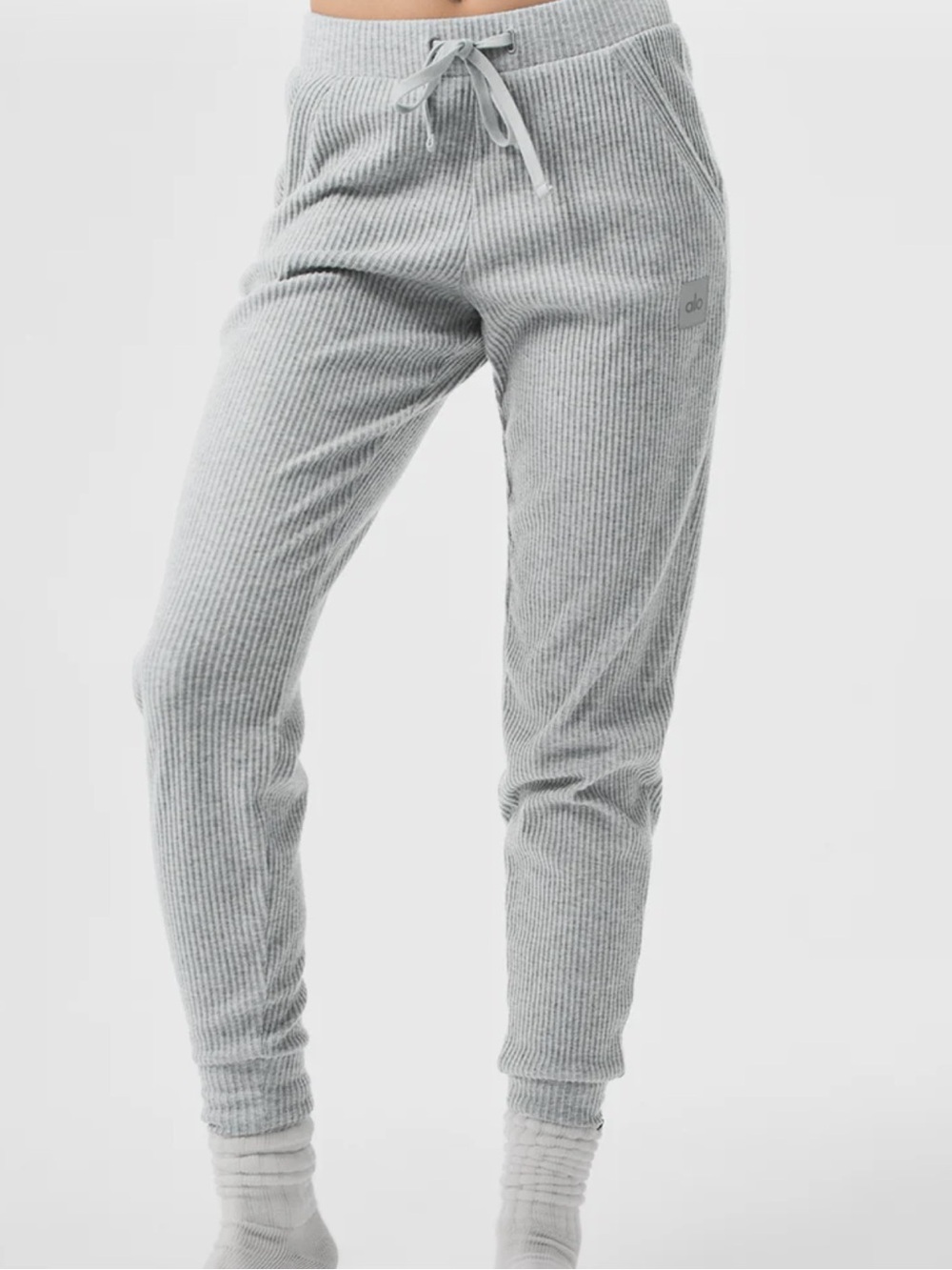 Alo yoga muse sweatpants